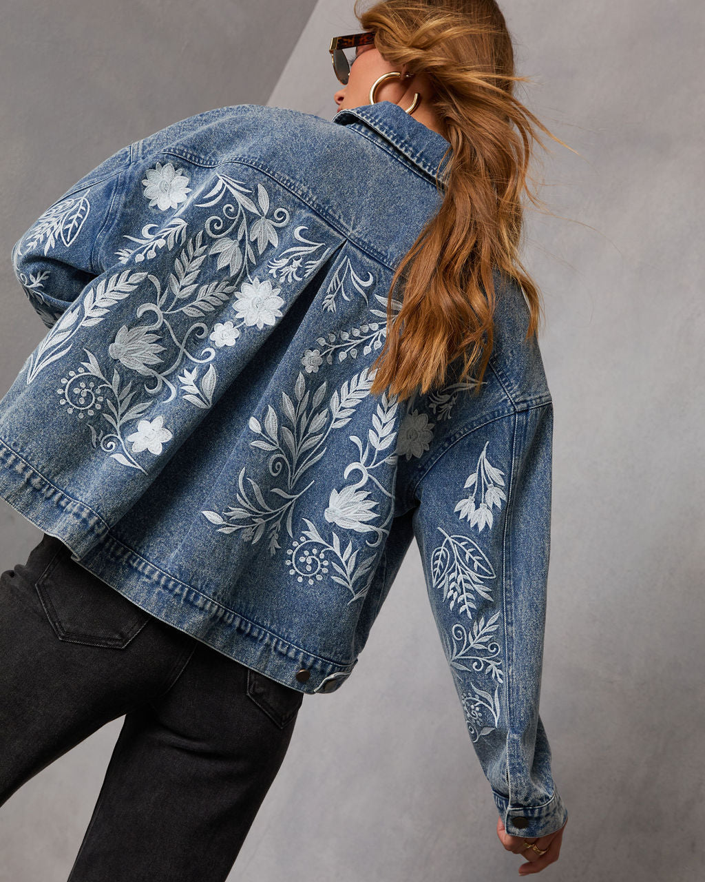 Indire Floral Embroidered Denim Jacket
