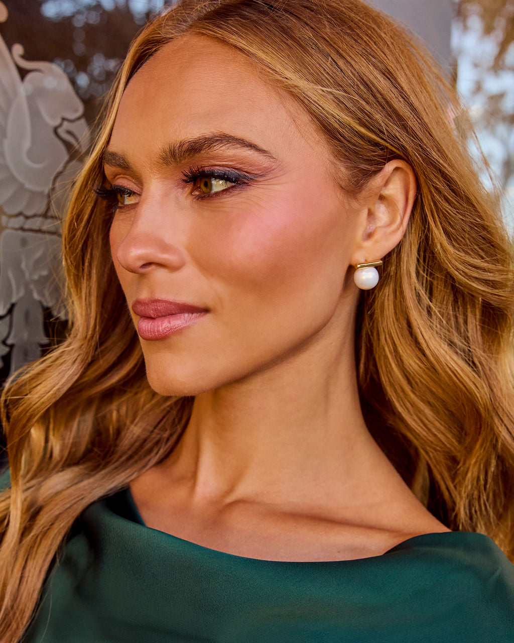 Morning Affair Pearl Stud Earrings